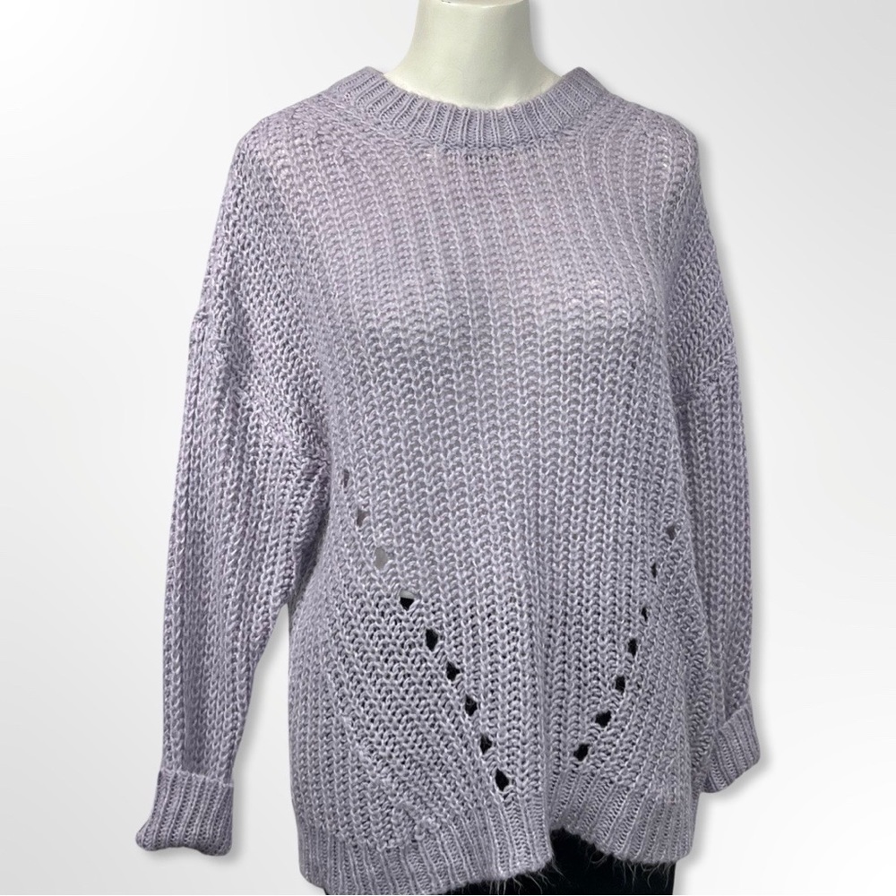 American Eagle Lavender Oversized Knit Sweater - Picture 2 of 5